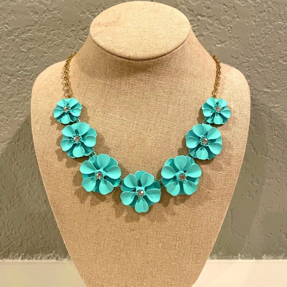 Turquoise Flower Necklace